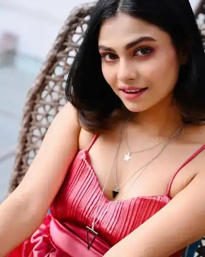 Call Girls Service in Khedbrahma